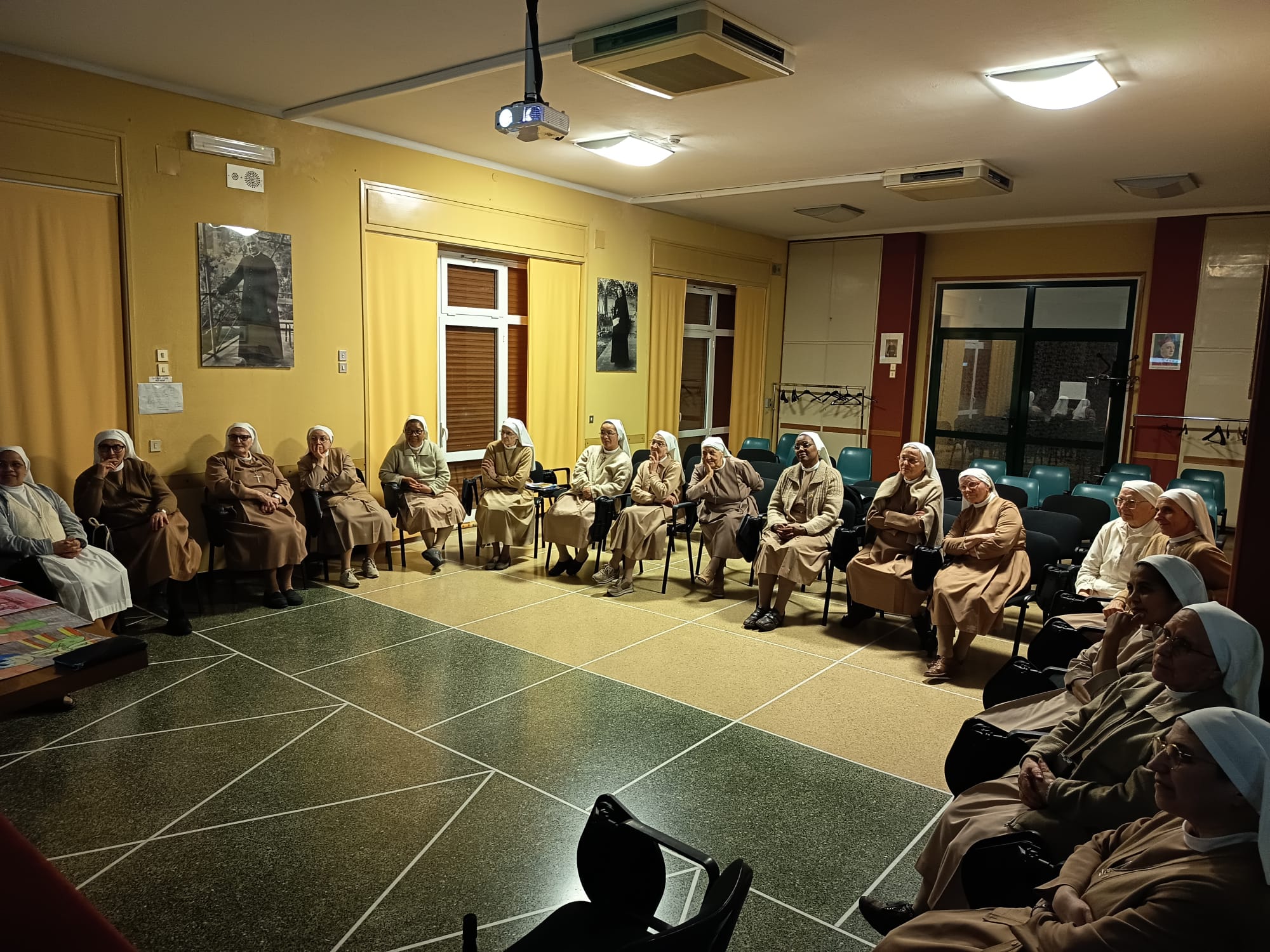 Piccole Figlie del Sacro Cuore di Ges&ugrave;